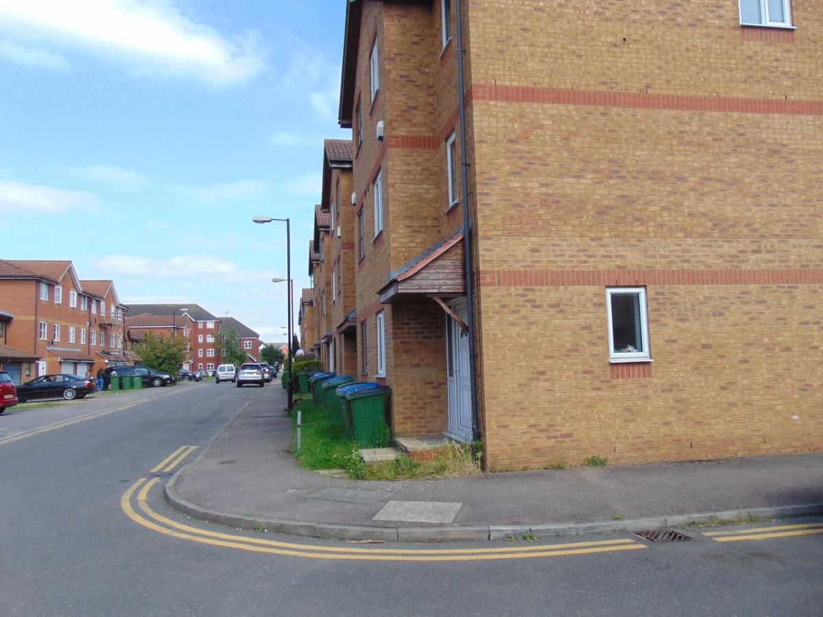 Harlinger Lodge Londra Dış mekan fotoğraf